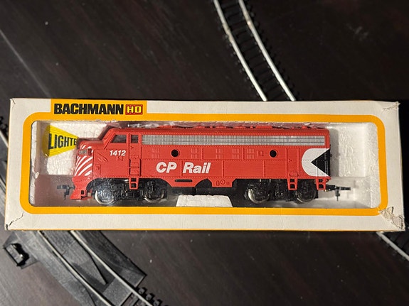 Product image 2 of 9