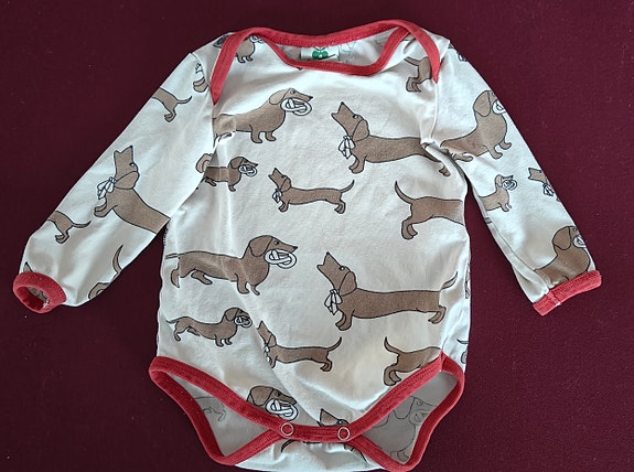 Småfolk mäyräkoira body 68cm