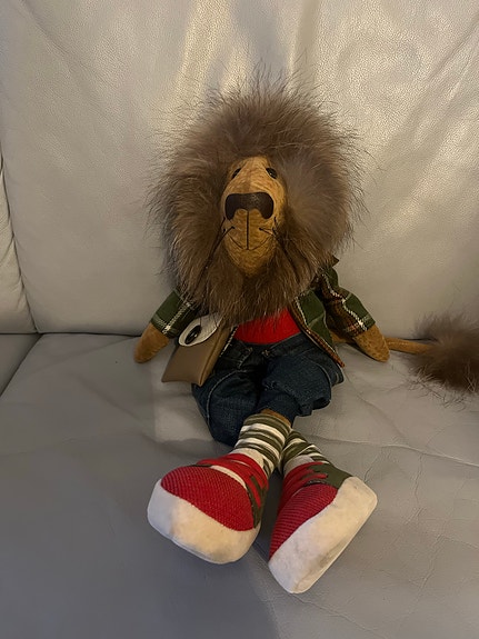 Koriste /sisustus /pehmolelu Leijona 🦁vaatteissa