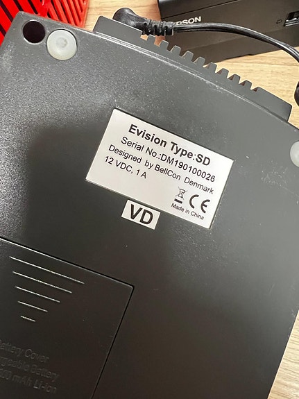 Product image 3 of 3