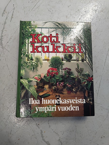 Koti kukkii -kirja