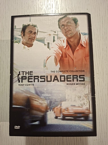Veijareita ja pyhimyksiä koko sarja DVD boxi 1970