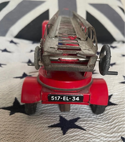 Product image 9 of 10