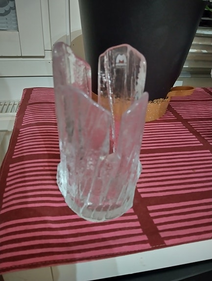 Muurlan kynttilä astia ..