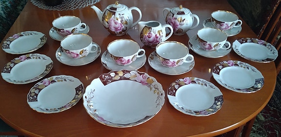 Lomonosov astiasto