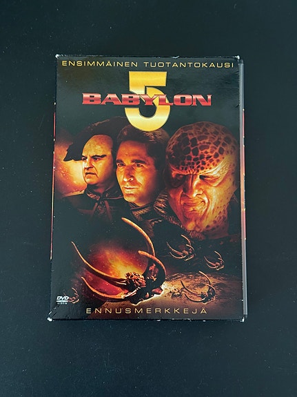 Babylon 5 dvd-boksi