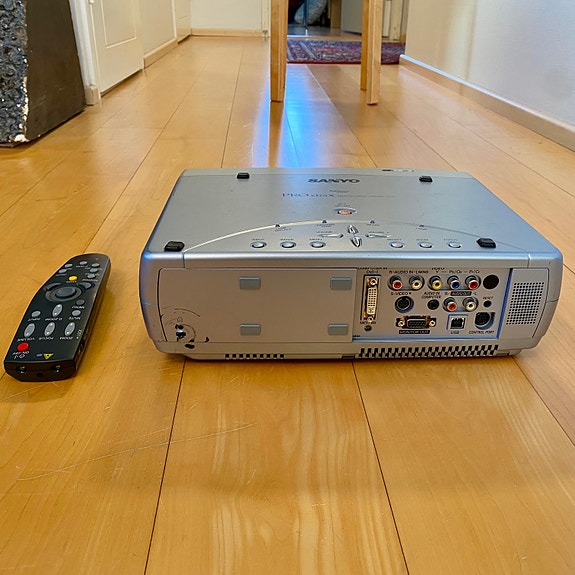 Product image 2 of 6