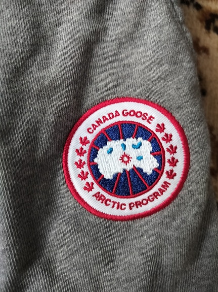 Canada Goose collegehousut