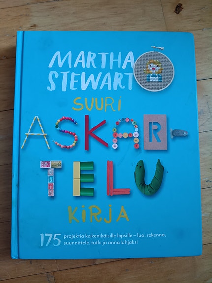 Martha Stewart: Suuri askartelukirja