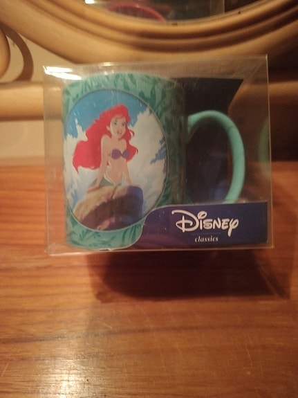Disney Pieni Merenneito Ariel muki
