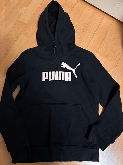 Puma musta huppari koko 36