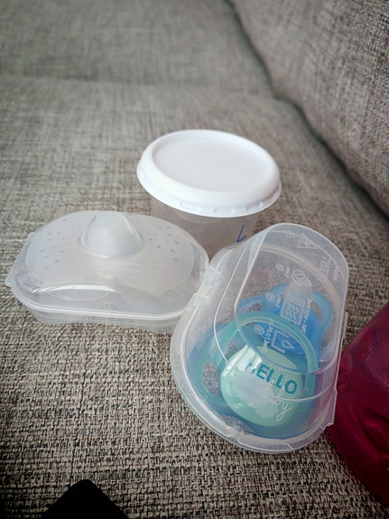 Avent tutti 0-6 kk ja useampi rintakumi