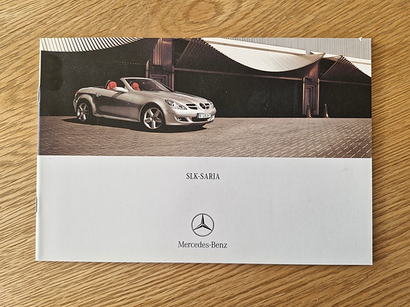 Mercedes-Benz SLK -esite 2005
