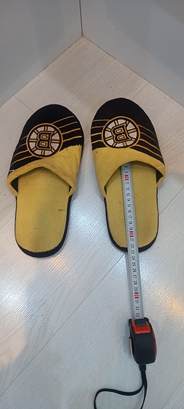 Boston Bruins tohvelit