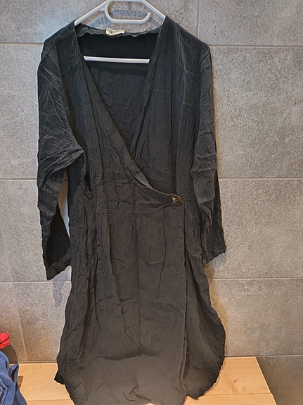 Kaiko kietaisumekko M