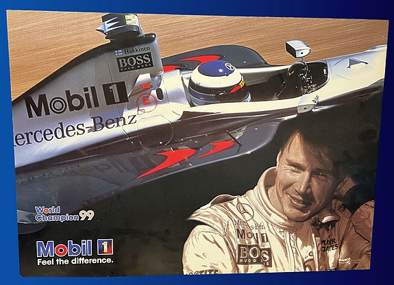 Mika Häkkinen Mobil 1 juliste Formula 1 70 x 47 cm