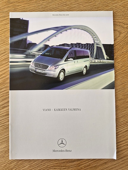 Mercedes-Benz Viano -esite 2005