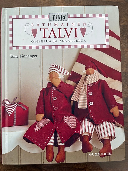 Tone Finnanger Satumainen talvi -kirja