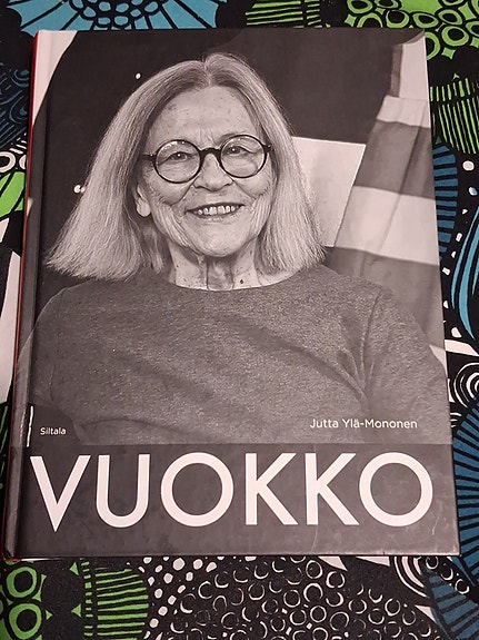 Siltala Vuokko -kirja kovakantinen