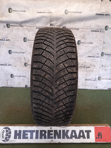225/50 R18" Käytetty Nastarengas