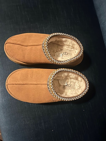 Ugg tasman 38