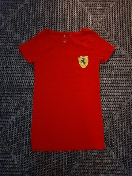 Naisten Ferrari t-paita XS