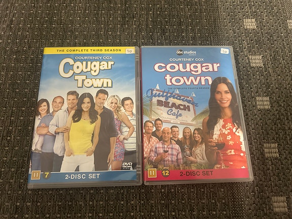 DVD: Cougar Town