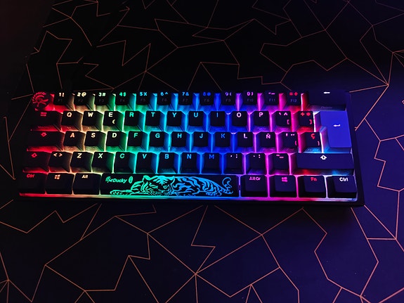 Ducky One 3 mini Cherry MX Red mekaaninen pelinäppäimistö