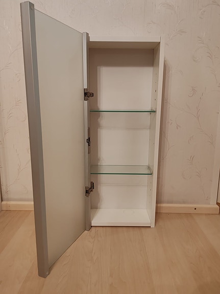 Product image 1 of 2