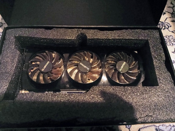 Gigabyte 3 x windforce R9 280X OC 3 GB