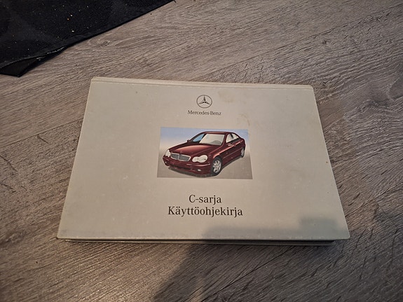 MB W203 käyttöohjekirja