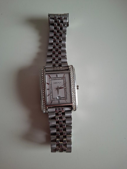 Naisten DKNY kello