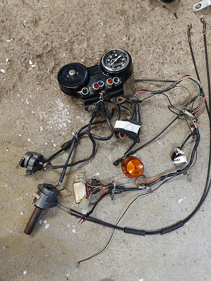 Product image 9 of 9