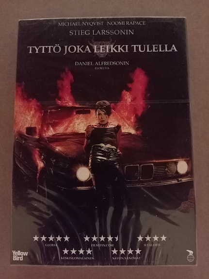 Tyttö Joka Leikki Tulella (Uusi) (Slipcover) (Suomijulkaisu) DVD