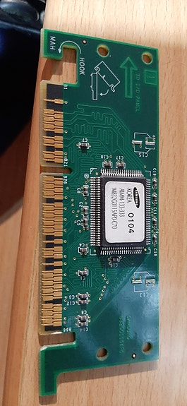 Samsung AIMM-133-333 (AGP In-line Memory Module)