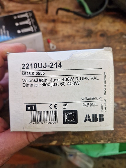 2kpl ABB Jussi-sarjan valonsäädin