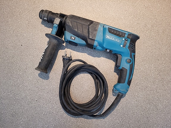 Makita Poravasara HR2630TJ
