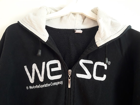 WeSC huppari, koko M