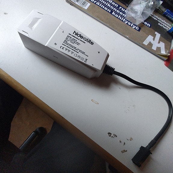 Hidealite 8W.n Led valaisin ohjain 220VAC/42VDC 180mA