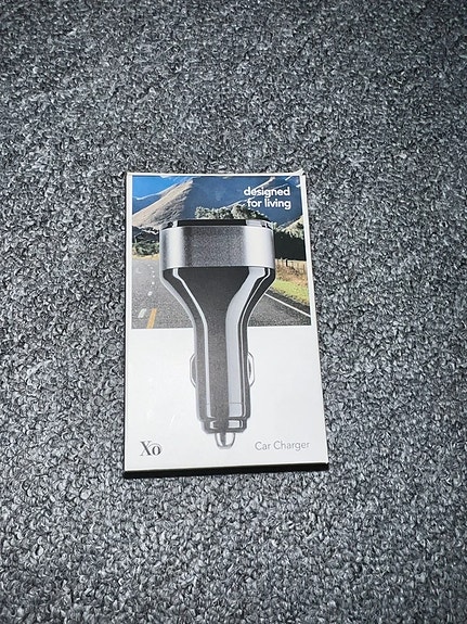 12 V USB autolaturi
