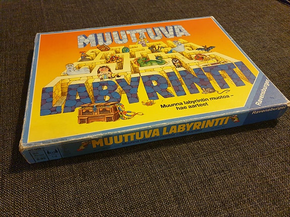 Muuttuva labyrintti lautapeli