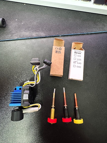 Biqu revo hotend ja suuttimia