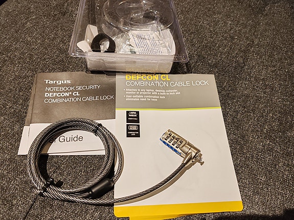 Uusi Targus läppärin lukko