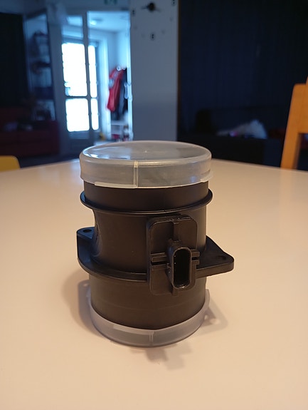 Audi 03L 906 461 A Air Mass Sensor
