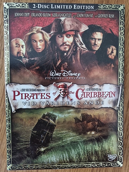 Myydään: Pirates of the Caribbean: At World's End (Two-Disc Limited Edition) DVD