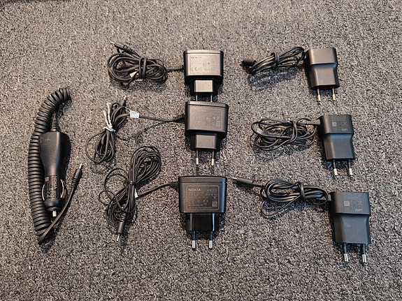 Nokia laturit