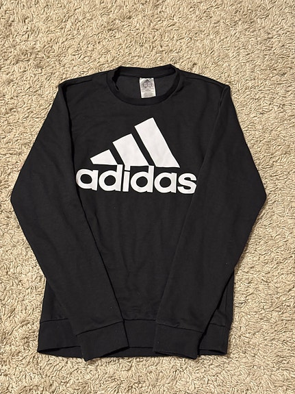 Adidas paita