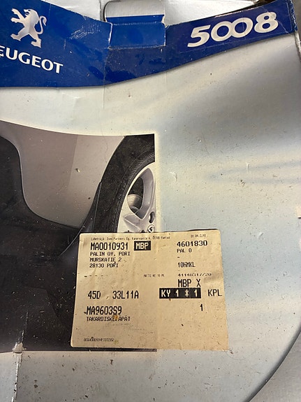 Peugeot 5008 takaroiskeläpät, alkuperäiset