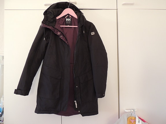 Helly Hansen parkatakki musta S koko