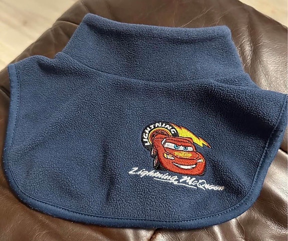 Fleece kauluri lapsille, koko 86-92, hyvässä kunnossa.